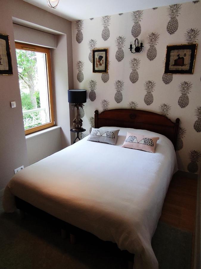 แมซง เดอ แกร์ซาโลมง Bed & Breakfast เทรเกิงก์ ภายนอก รูปภาพ