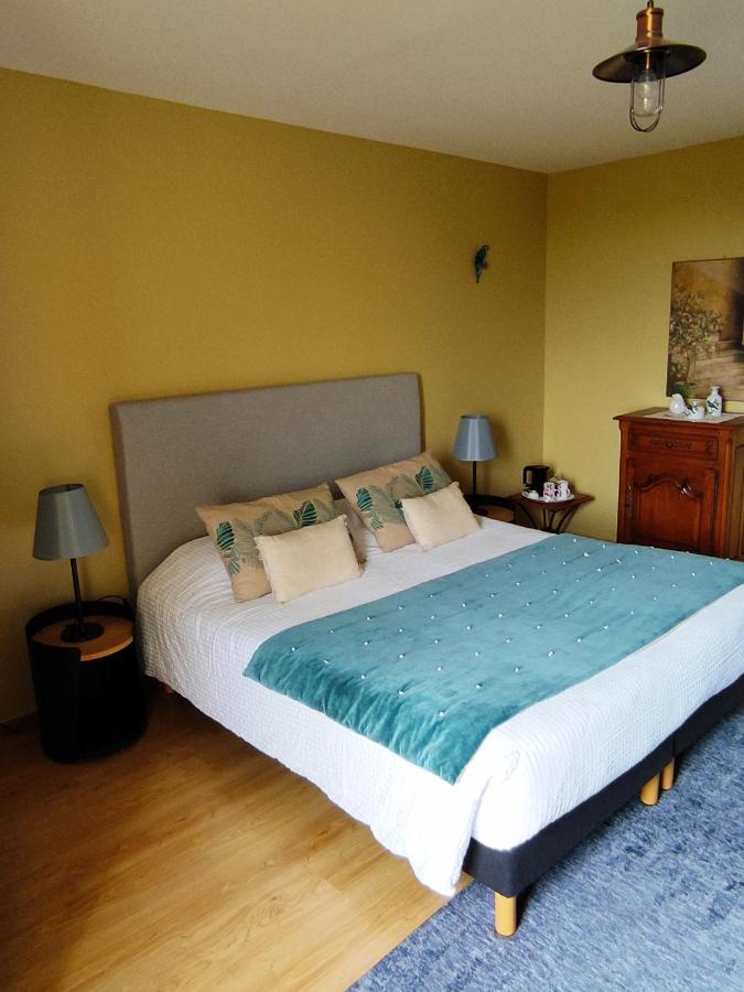 แมซง เดอ แกร์ซาโลมง Bed & Breakfast เทรเกิงก์ ภายนอก รูปภาพ